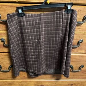 American eagle Plaid Brown Skort large